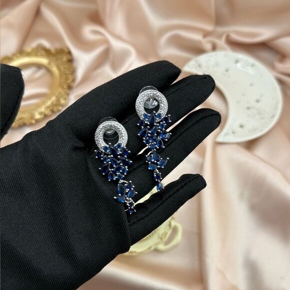 Elegant Silver and Blue Statement Earrings – Timeless Glamour - Picture 2 of 5